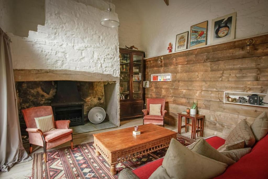 Lower Godney Little House Wells Bagian luar foto